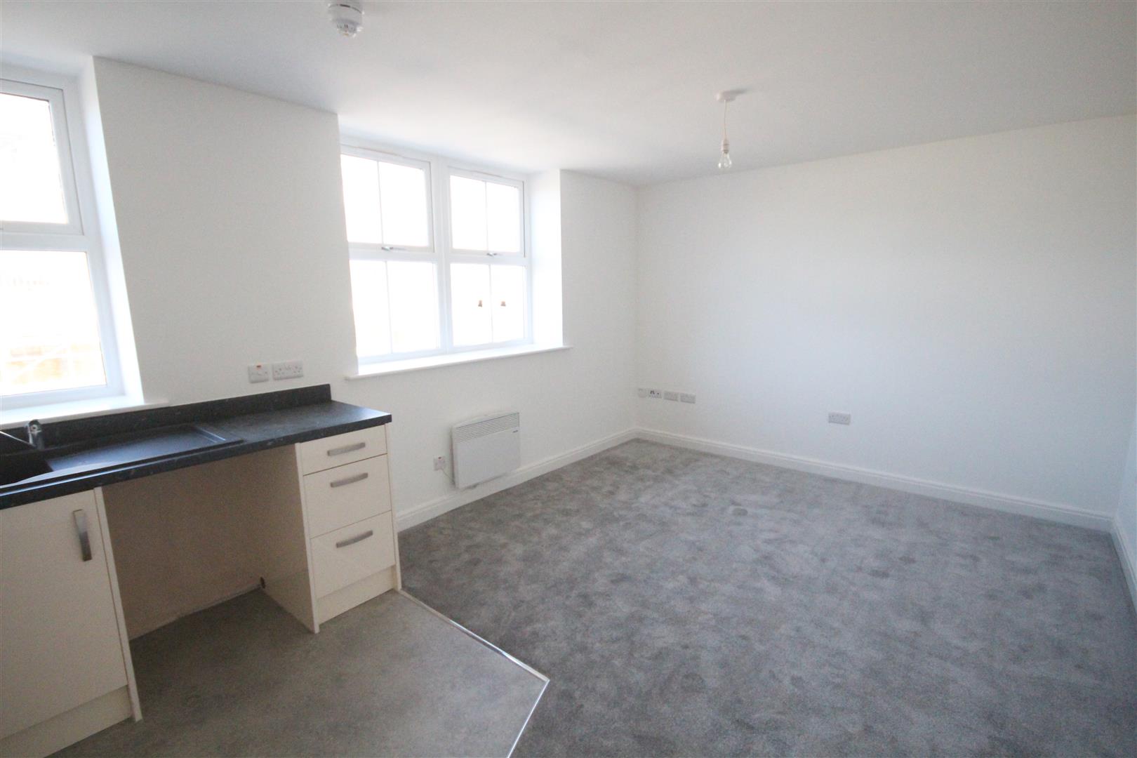 1 bedroom apartment To Let in Earby - IMG_7589.jpg